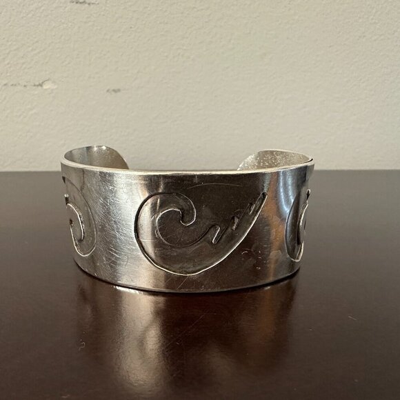 Vintage Sterling Silver Bracelet 6.25” Dawahoya Style Water Wave Cuff